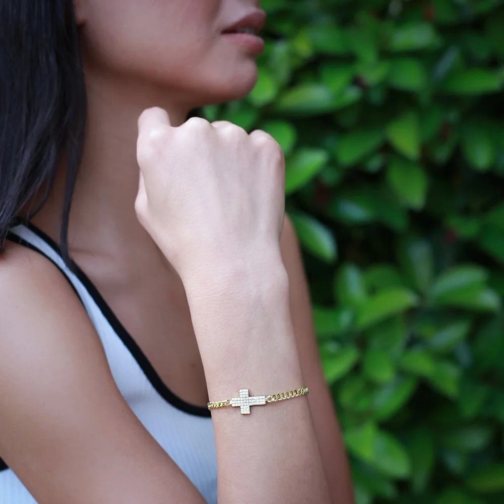 Cross Design Dainty Christian Charm Bracelet Wholesale Handcrafted 925 Sterling Silver Jewelry